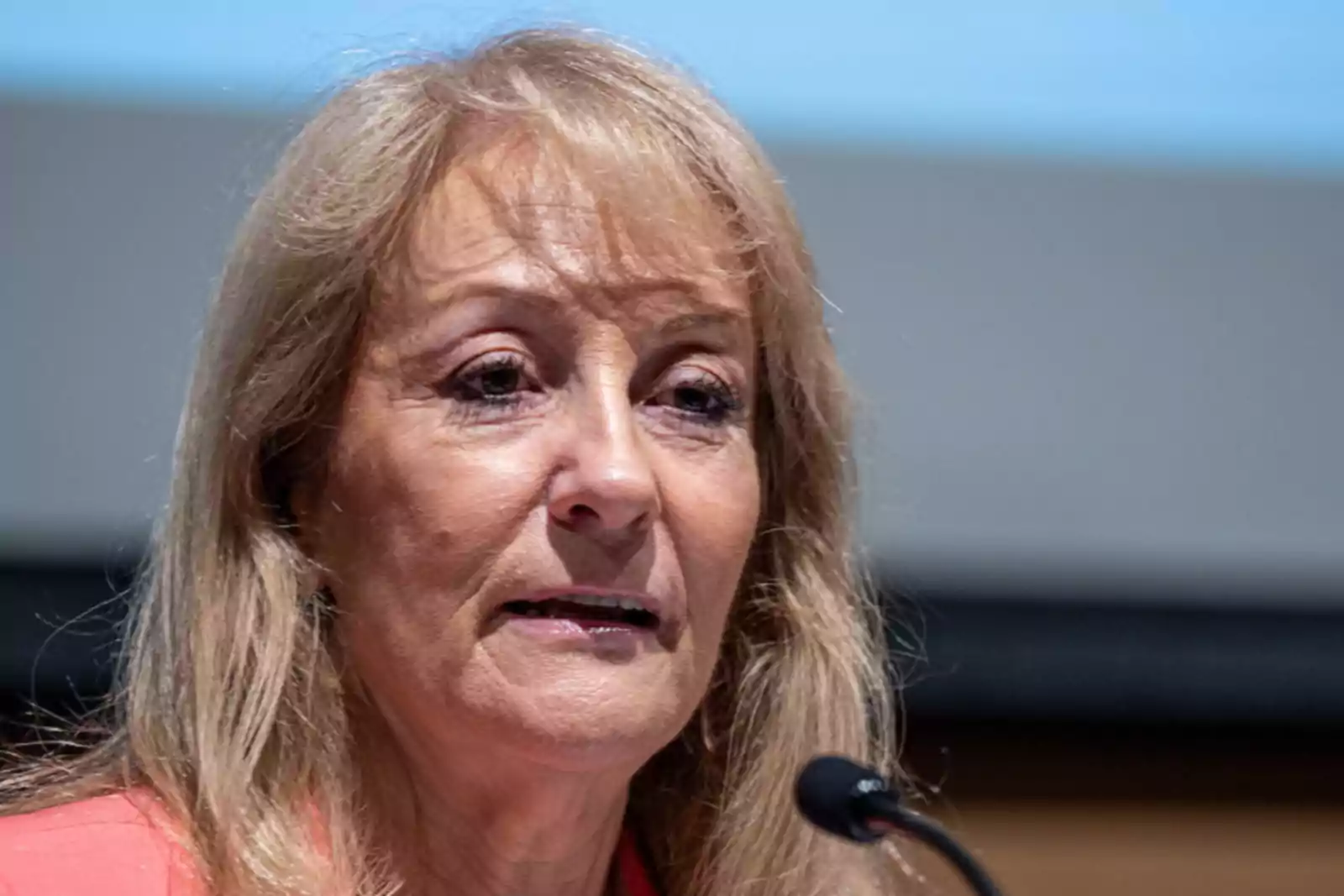 Gráfico del déficit de la Intendencia de Montevideo