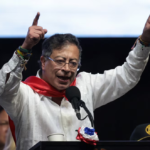 Contexto de la amenaza de Gustavo Petro en redes