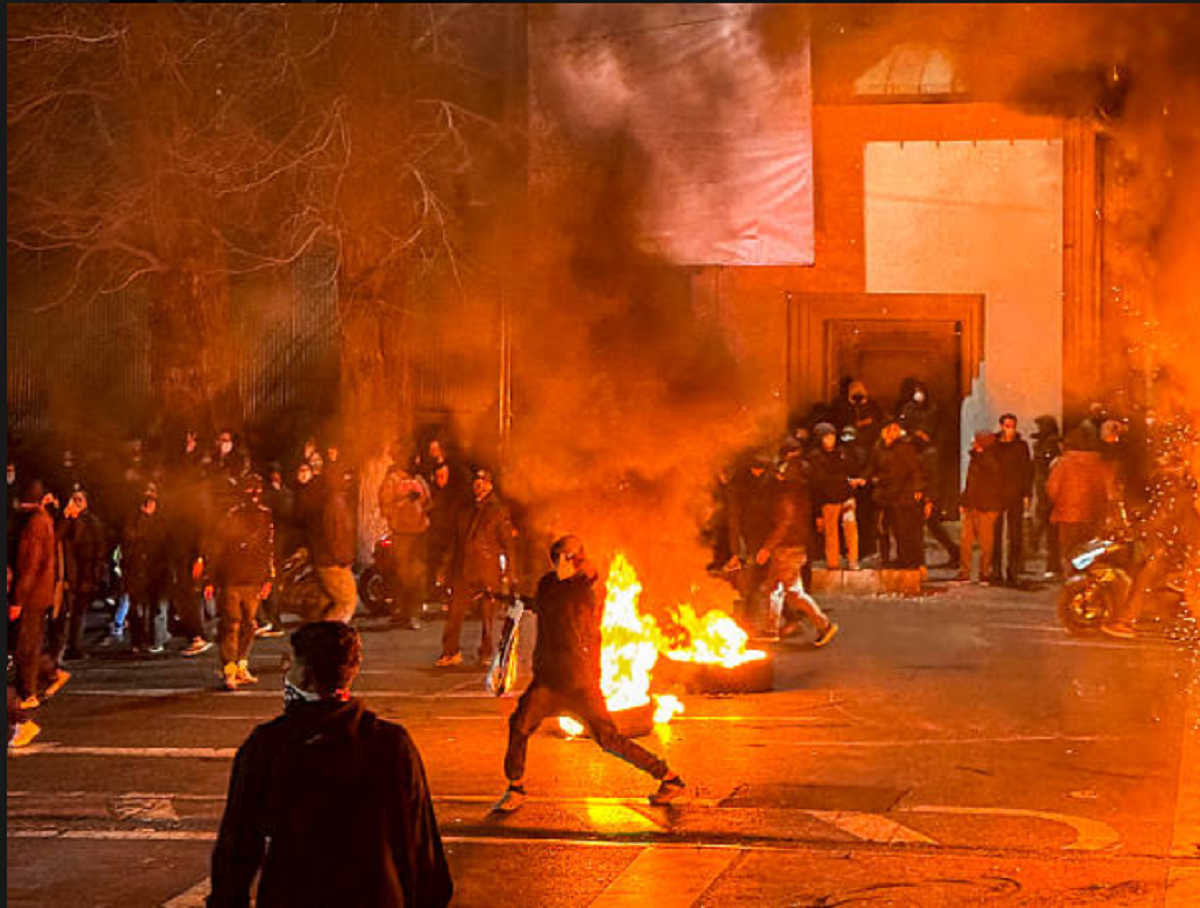 Evacuación por el conflicto en Irán