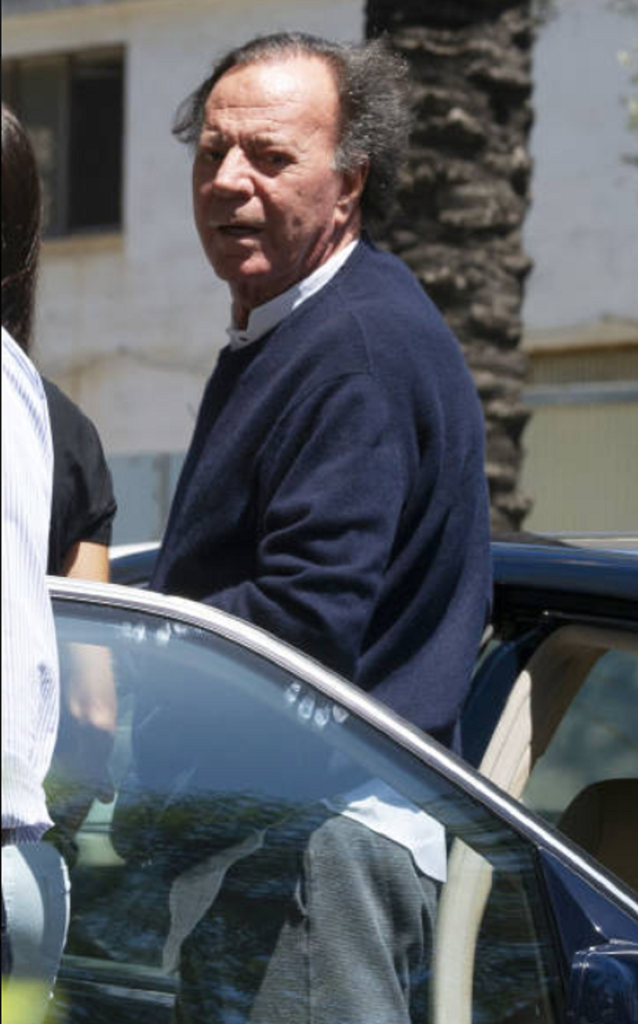 Dos extrabajadoras presentan graves denuncias contra Julio Iglesias por presunta agresión sexual 4 Mansión vinculada a denuncias contra Julio Iglesias