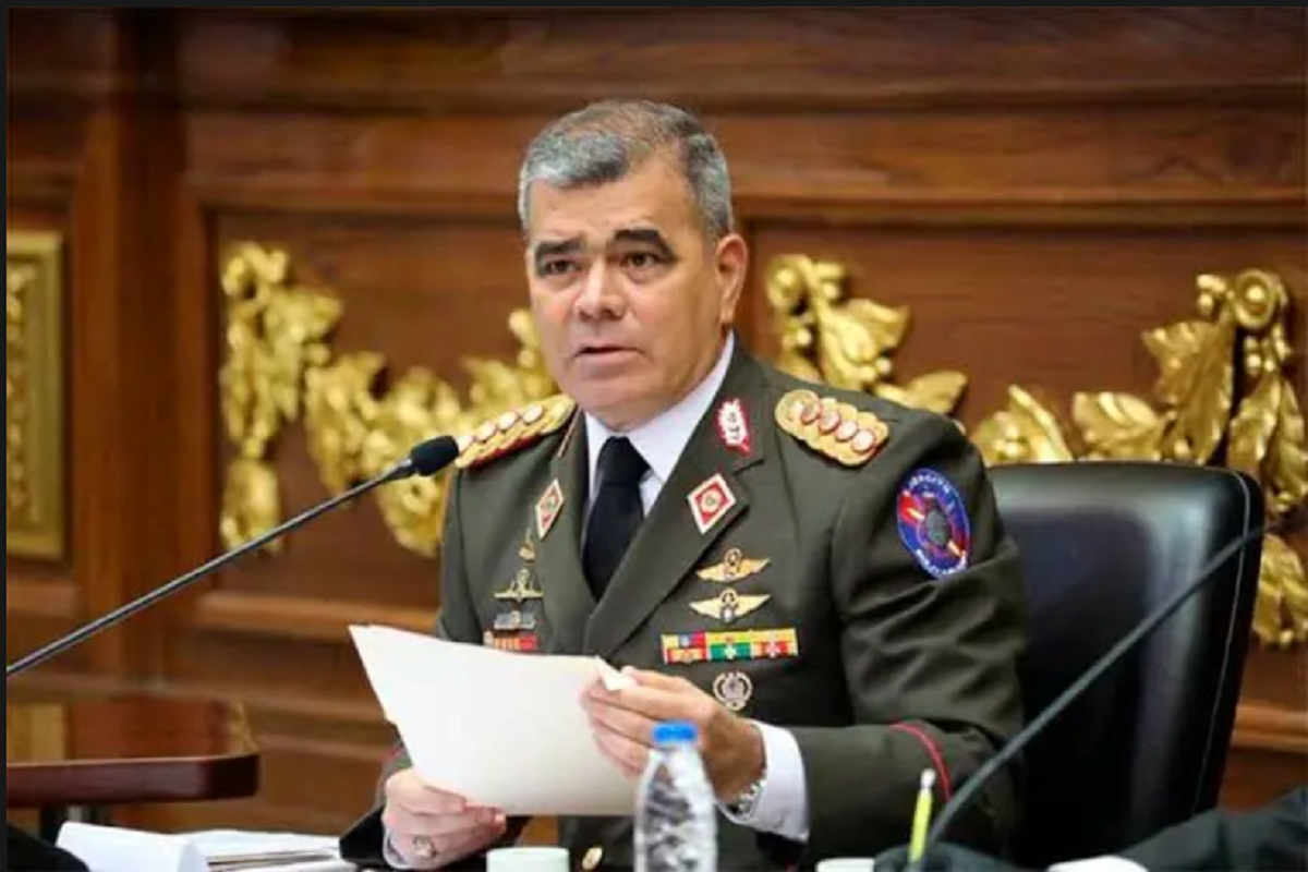 Denuncia oficial de Vladimir Padrino