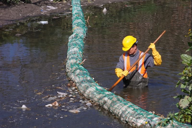 Saneamiento y contaminación del Arroyo Carrasco.