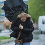 El avance de una masa de aire inestable mantiene bajo alerta amarilla por tormentas fuertes a gran parte del norte uruguayo, con riesgo de granizo y rachas de viento fuertes