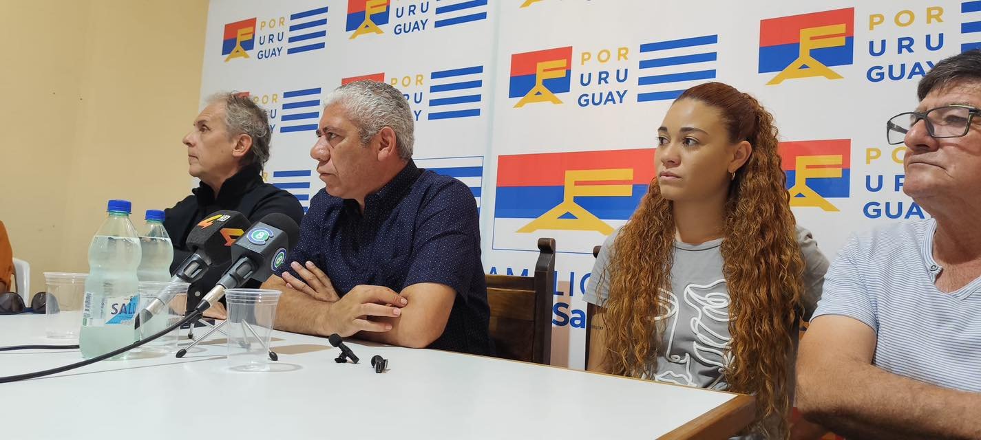 "Esos que tienen 400 que se vayan aprontando porque eso va a bajar a 200 hectáreas", disparó el legislador de la lista 711 en su recorrida presidencial, desatando un tembladeral y encendiendo las alertas rojas en el sector agropecuario