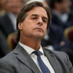 Documentos y pasaporte vinculados al Caso Marset y Lacalle Pou en la justicia uruguaya.