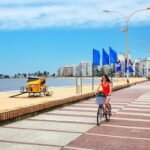 Pronóstico del clima hoy en Uruguay para Montevideo con cielo despejado y sol intenso el 28 de febrero.