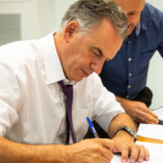 Anuncio sobre el contrato con Cardama