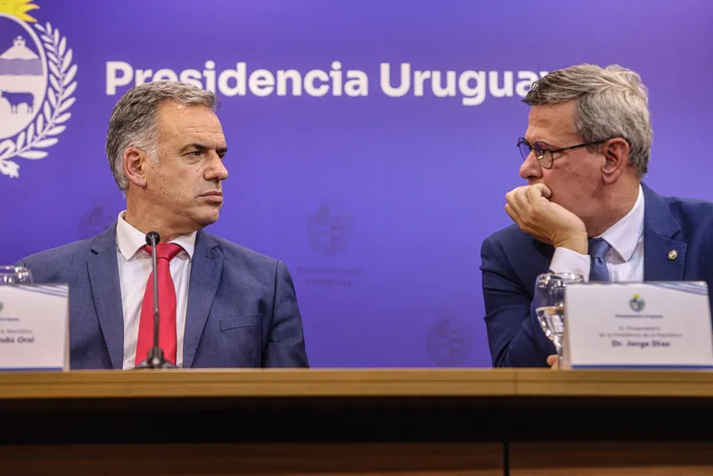 Censura en redes sociales en Uruguay: la persecución de Orsi 13 Gráfico que representa la censura en redes sociales en Uruguay bajo el gobierno actual.