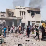 Bombardeo israelí escuela Irán: rescatistas buscan entre los escombros tras el ataque que dejó 85 niñas muertas.