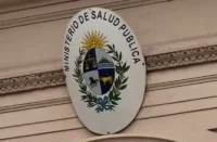 Horror en residencial de Colonia: maltrato y desapariciones 6 Fachada precaria del residencial intervenido en Colonia, reflejo del Horror en residencial de Colonia.