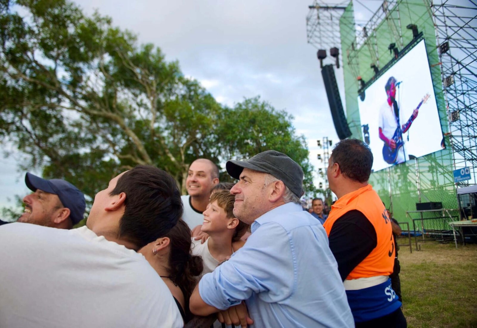 Yamandú Orsi en Santa Teresa durante el Bicentenario