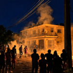 Protestas en Morón Cuba: Noche de furia, fuego y represión