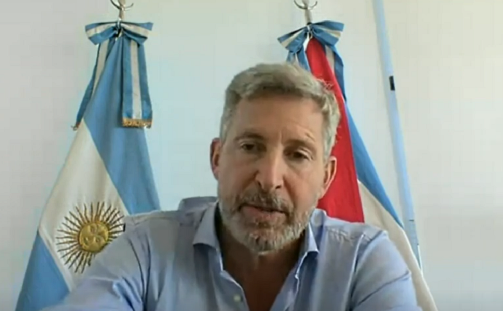 Refinería de HIF en Paysandú: Frigerio exige su traslado