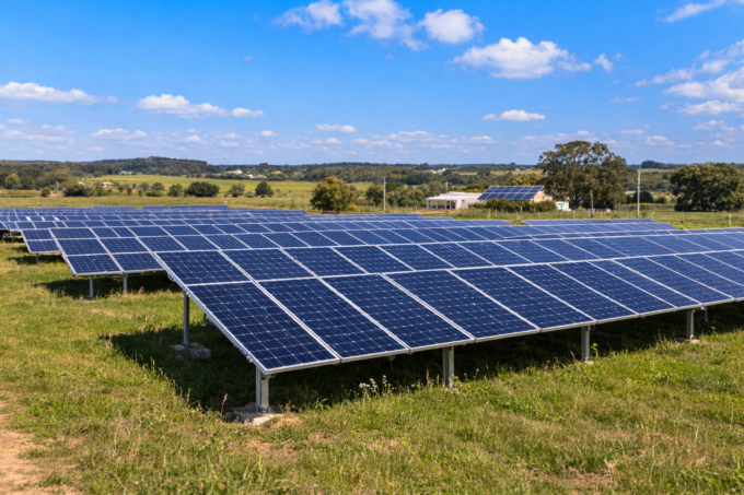 Monopolio de UTE: El freno que encarece la vida en Uruguay