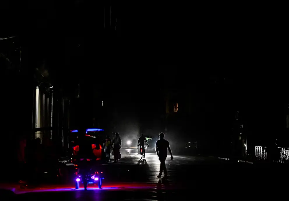 Un nuevo apagón general en Cuba desata protestas y cacerolazos en varios barrios de La Habana