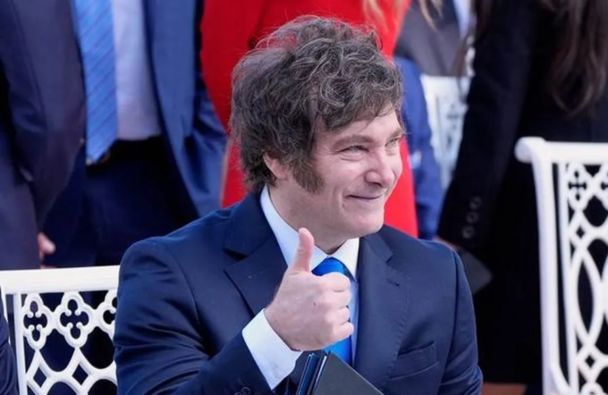 Javier Milei anuncia una histórica baja de impuestos