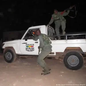 Mali impone toque de queda en Bamako tras ataques yihadistas