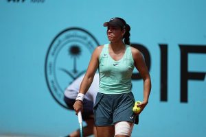 Bouzas y Quevedo abandonan a Bucsa en Madrid y complican el futuro del tenis femenino español