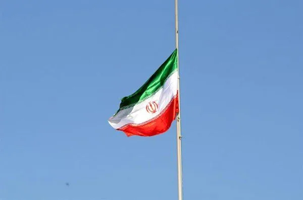 Iran advierte a paises de Oriente Proximo que podria dejar pj