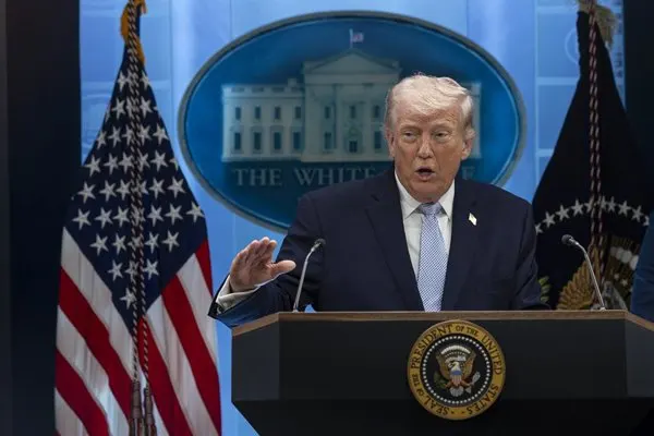 Trump acepta extender su ultimátum contra Irán por dos semanas en medio de tensiones internacionales