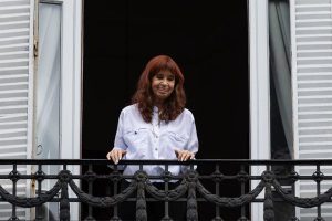 La justicia argentina ordena la incautación de bienes de Cristina Fernández por caso Vialidad