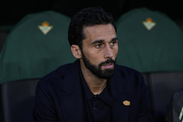 Álvaro Arbeloa cuestiona el arbitraje tras el empate del Real Madrid