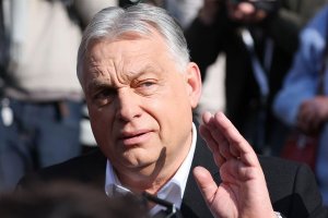 Orbán renuncia a su escaño y se enfocará en la reconstrucción de Fidesz