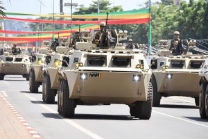 Yihadistas y tuaregs intensifican la crisis de seguridad en Malí