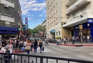 El fin de la Argentina «regalada»: la brecha de precios en el litoral cae a mínimos históricos