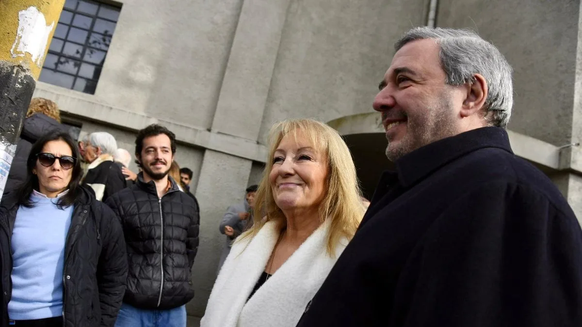 El Palacio de la soberbia: Cosse cocina un nuevo anexo a espaldas de su propia bancada y del sentido común