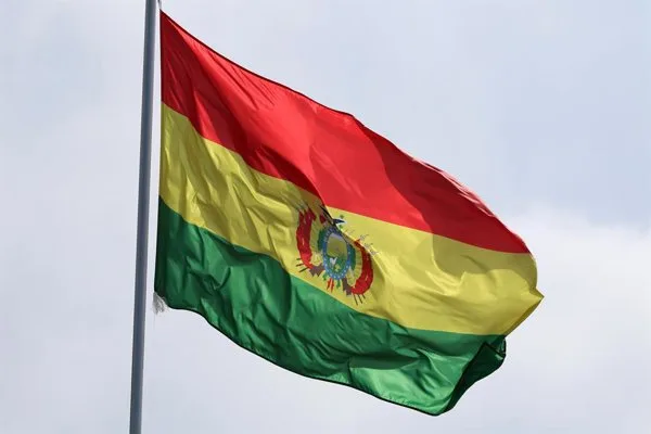 Bolivia desmiente crisis gubernamental y establece corredor humanitario por bloqueos en La Paz