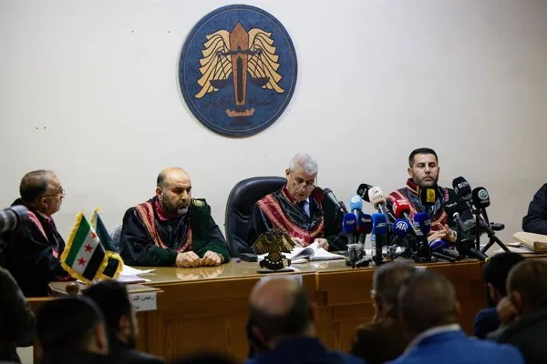 Comienza en Siria el primer juicio a un alto funcionario del régimen de Al Assad