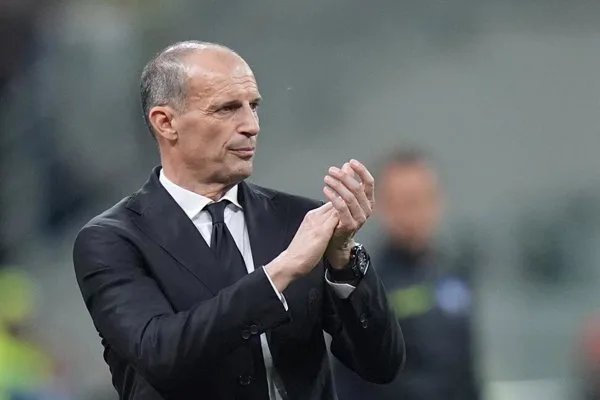 El AC Milan echa a Allegri y a gran parte de su dirección tras quedar fuera de la Champions