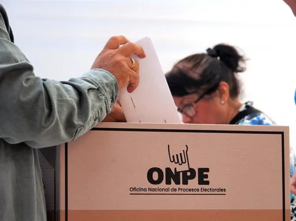 El-JNE-de-Peru-asegura-que-en-la-segunda-vuelta.jpg