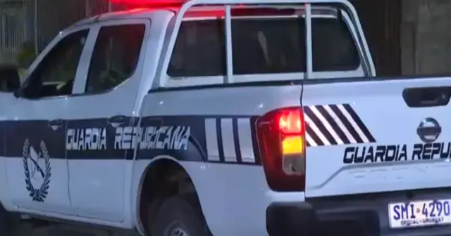 Guardia Republicana exige cambios tras caos en el estadio Campeón del Siglo Despliegue de efectivos policiales en Nuevo Ellauri tras asalto