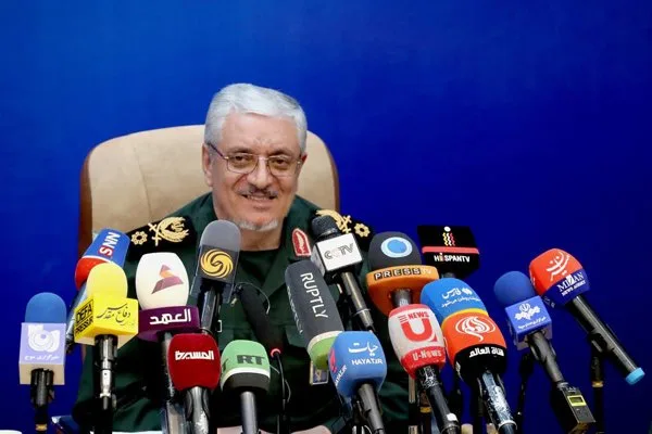 Irán advierte a EEUU que enfrentará nuevas derrotas si no acepta su propuesta de paz