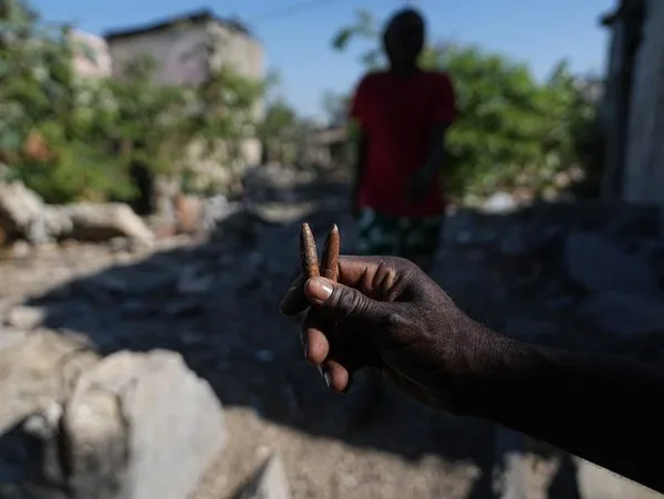 MSF cierra su hospital en Cité Soleil por violentos enfrentamientos entre bandas en la capital haitiana