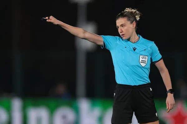 Olatz Rivera dirigirá la final de la Copa de la Reina Iberdrola en el estadio de Gran Canaria