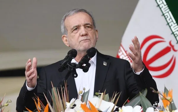 Pezeshkian sostiene que lo más racional para Irán es consolidar la victoria militar con un acuerdo negociado