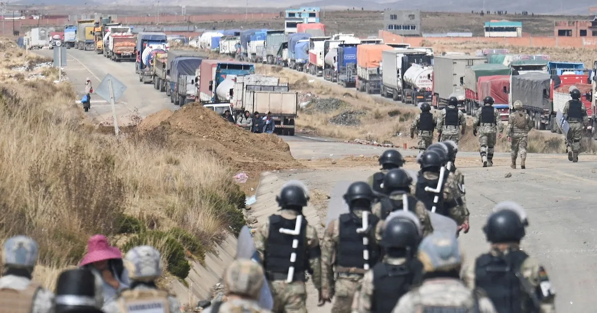 Protestas en Bolivia: un muerto durante operativo policial y militar contra bloqueos