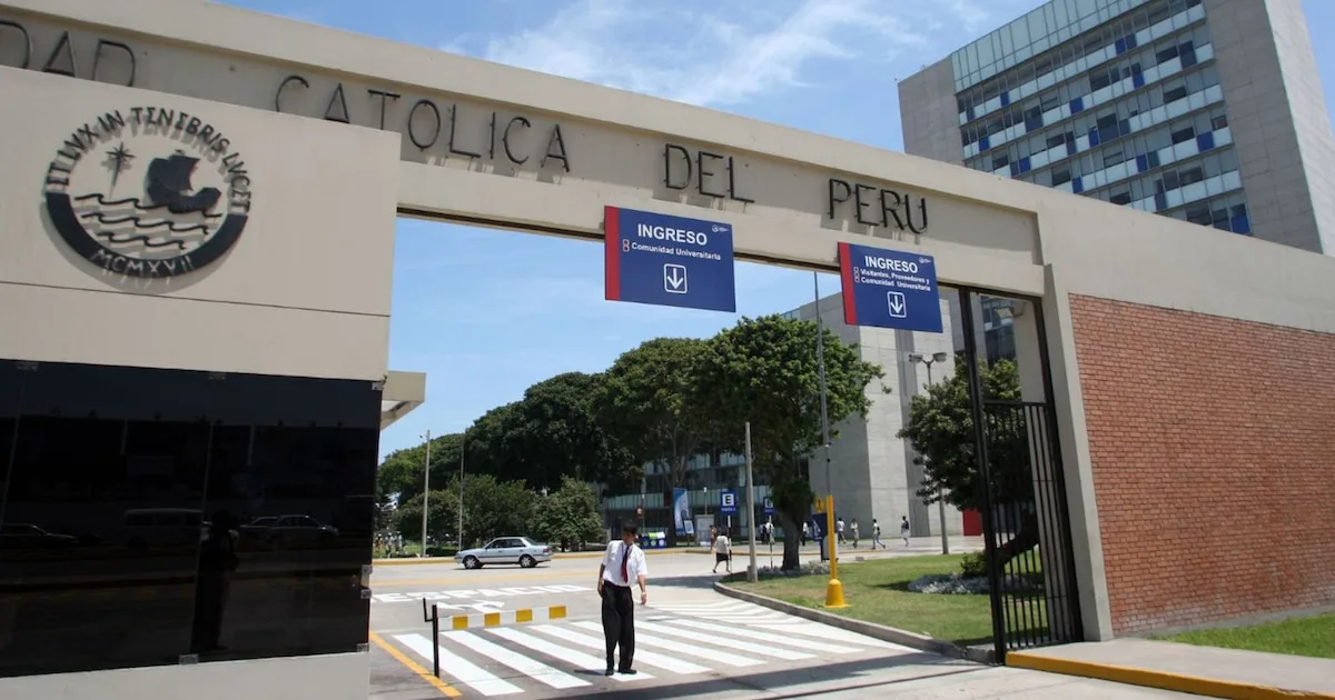 Protestas estudiantiles en PUCP fuerzan creación de comisión por sistema de pensiones