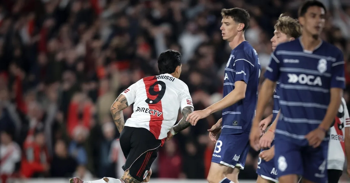 River Plate vence a Gimnasia y avanza a semifinales del Torneo Apertura 2026