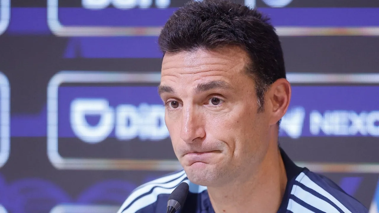 Scaloni sacude al fútbol: deja fuera del Mundial a seis campeones del mundo