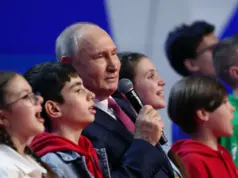 Adolescentes bajo sospecha: la red de espionaje que Rusia e Irán utilizan para desestabilizar Europa