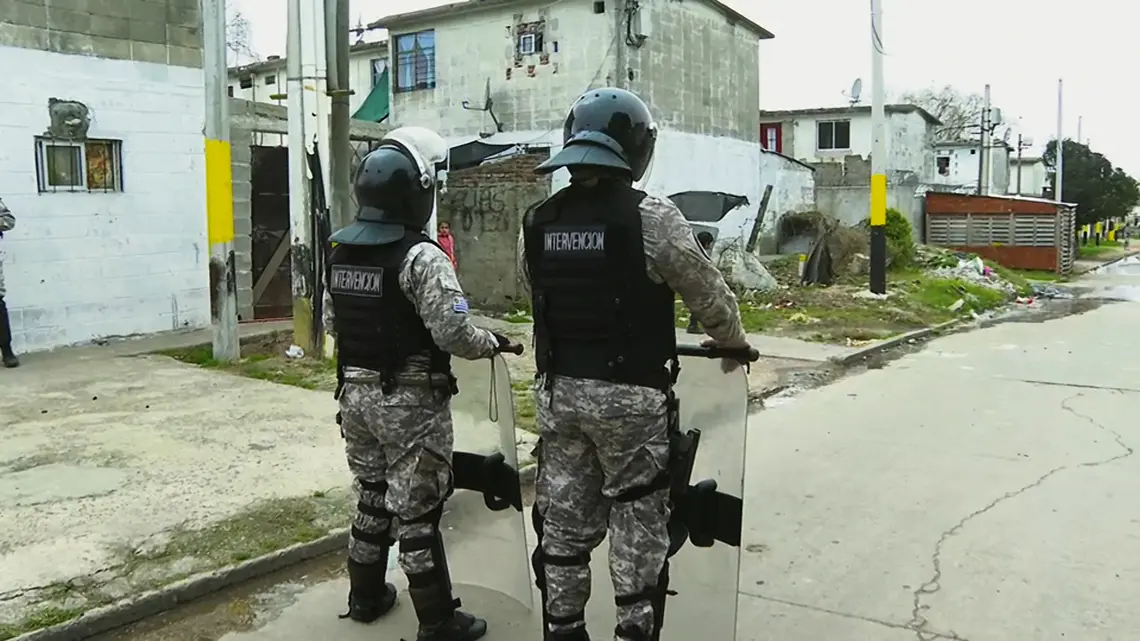 Sangre y plomo en Montevideo: la guerra de «El Fisura» por el control narco