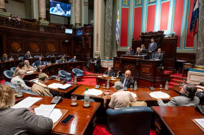La pirueta argumental del Frente Amplio: el antisemitismo, según su conveniencia política