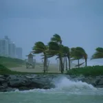 Formación de alerta meteorológica en Uruguay con tormentas eléctricas intensas.