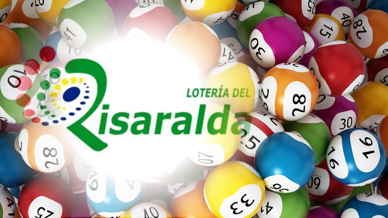 Billetes y balotera oficial durante la publicacion de los resultados de la loteria de risaralda en Telecafé