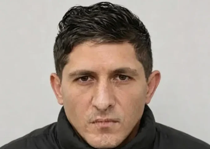 Retrato policial de Inti Camilo Cuba Vignolo, buscado por el asalto al BROU Pando y por homicidio en Reducto.