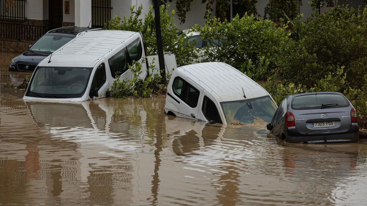 Inundaciones y barro acumulado por el fenómeno antes de que la baja segregada llega a Uruguay